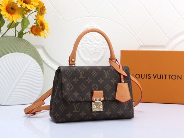 Bags شنط - Image 6