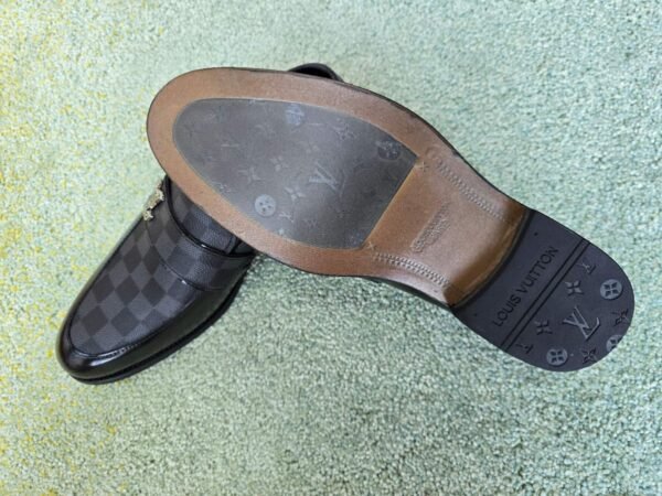 Men Shoes شوزات رجالي - Image 5