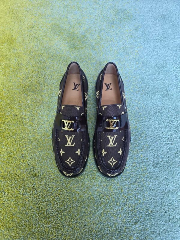 Men Shoes شوزات رجالي - Image 3