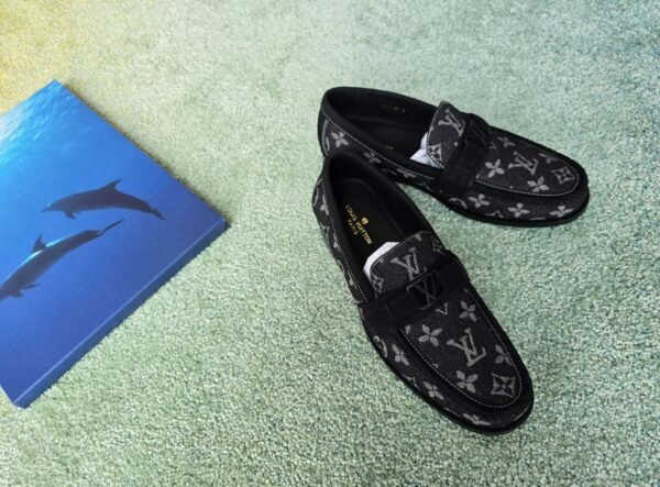 Men Shoes شوزات رجالي - Image 6