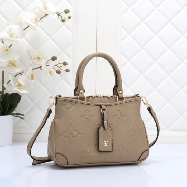 Bags شنط - Image 3