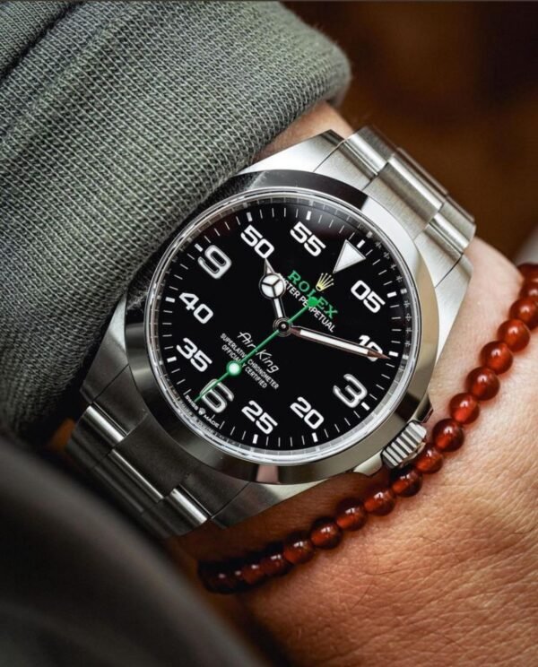 Watches ساعات - Image 2