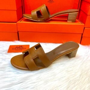 Slippers سليبر