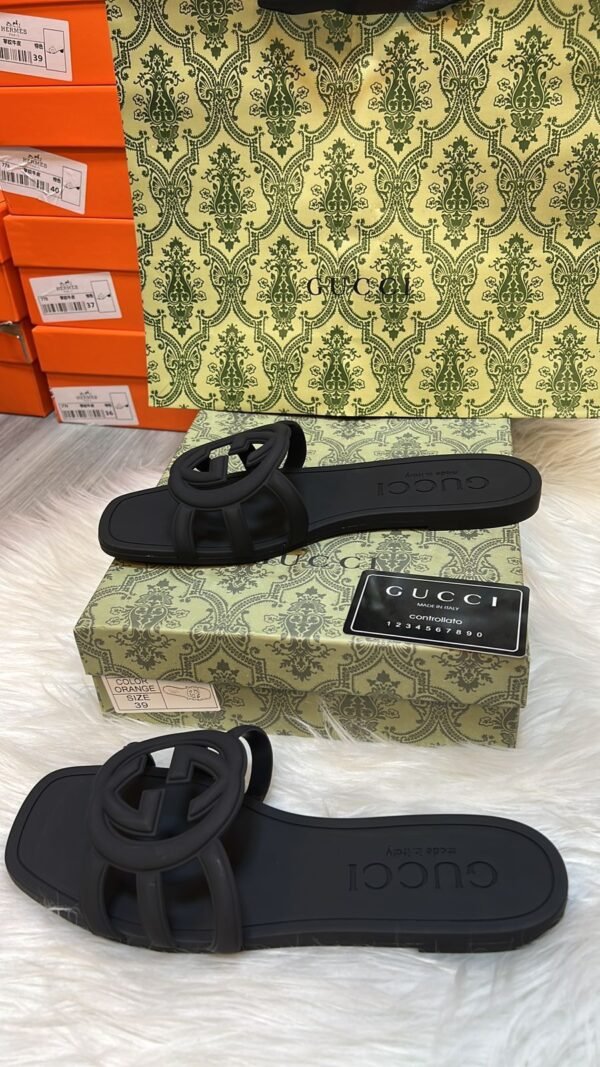 Slippers سليبر - Image 2