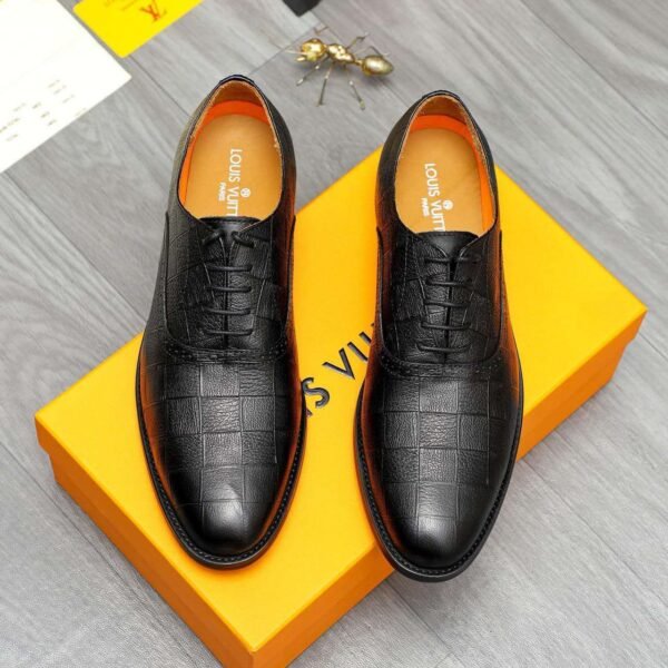Men Shoes شوزات رجالي - Image 8