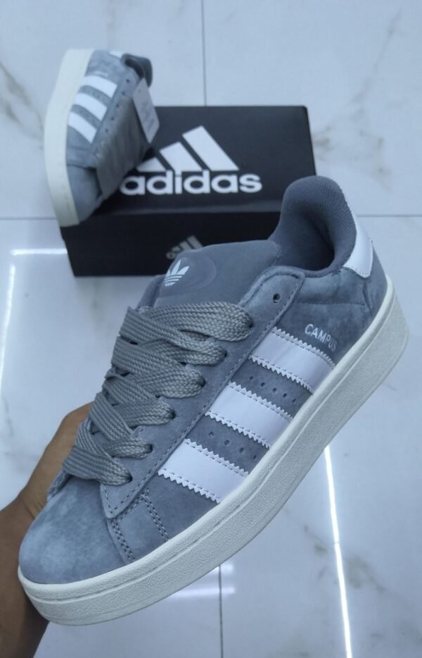 Sneakers سنيكرز - Image 3