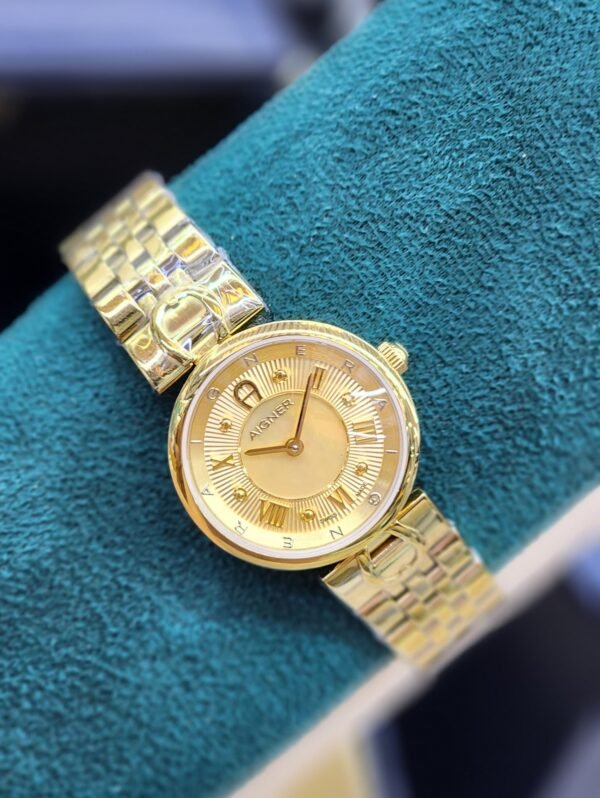 Watches ساعات - Image 6