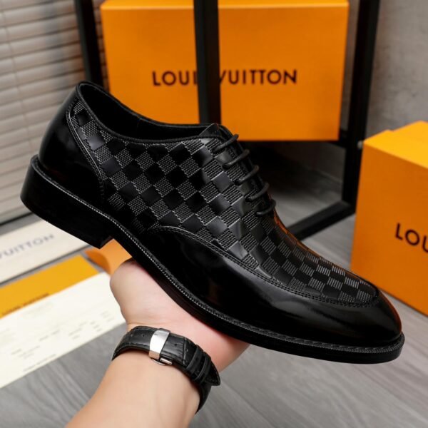 Men Shoes شوزات رجالي - Image 5