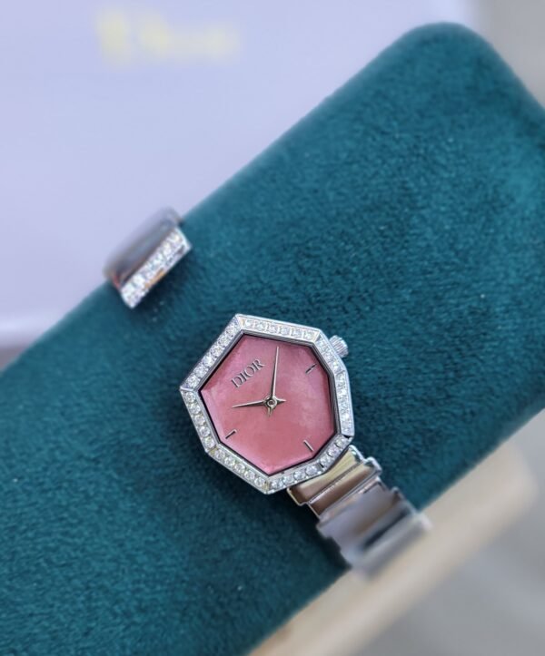 Watches ساعات