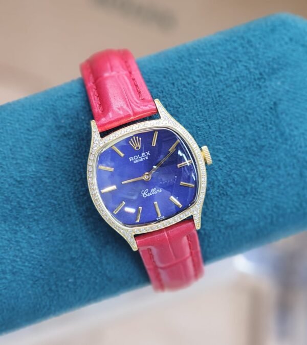 Watches ساعات - Image 2