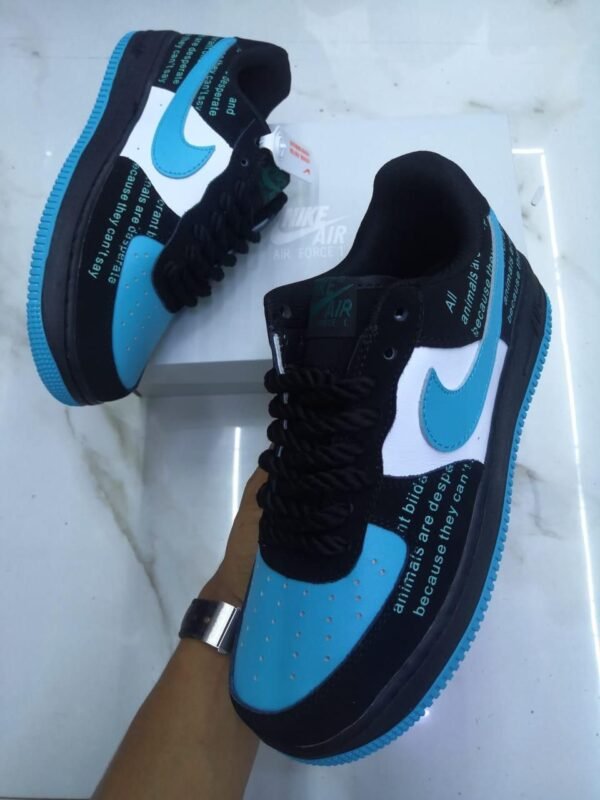 Sneakers سنيكرز - Image 3