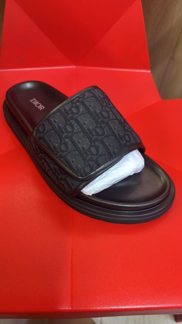 Men Slippers سيليبر رجالي - Image 3