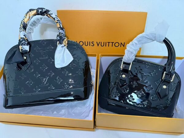 Bags شنط - Image 2