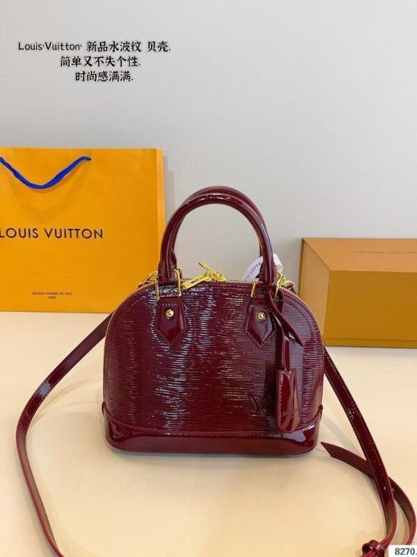 Bags شنط - Image 2