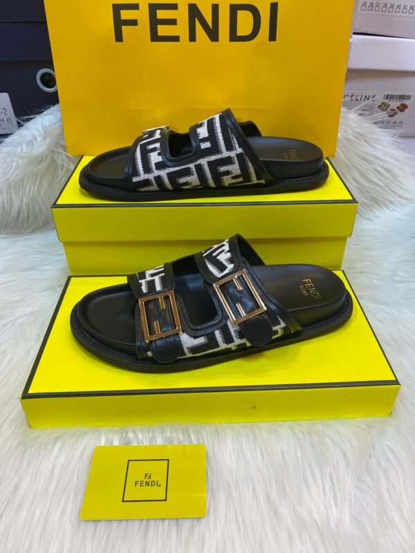 Slippers سليبر - Image 3