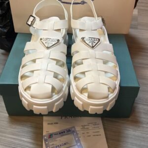 Slippers سليبر