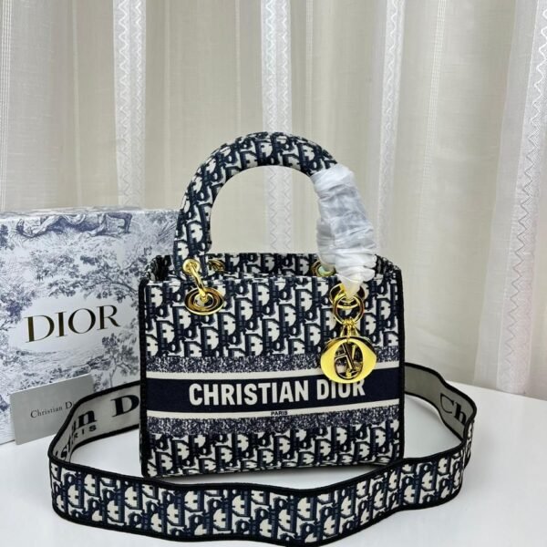 Bags شنط
