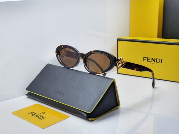 Sunglasses نظارات شمسيه - Image 5