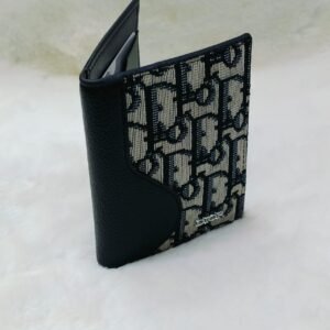 Wallets بوك