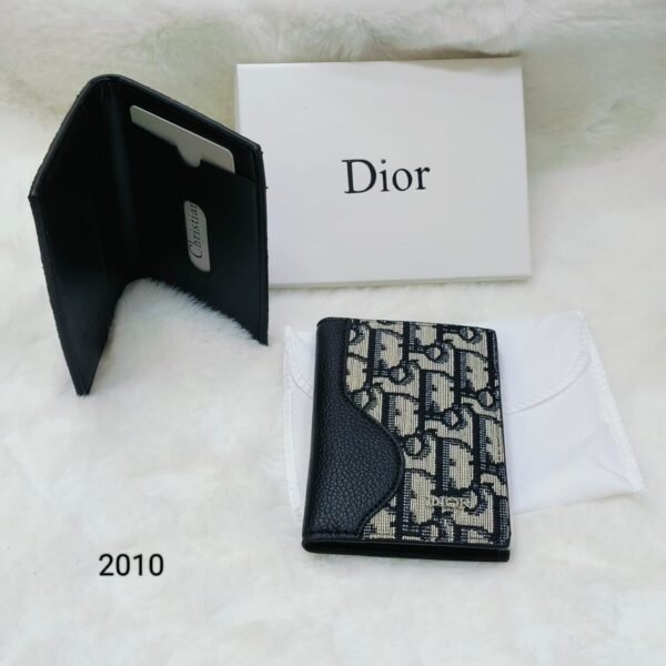 Wallets بوك - Image 2