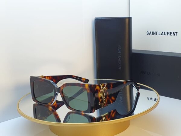 Sunglasses نظارات شمسيه