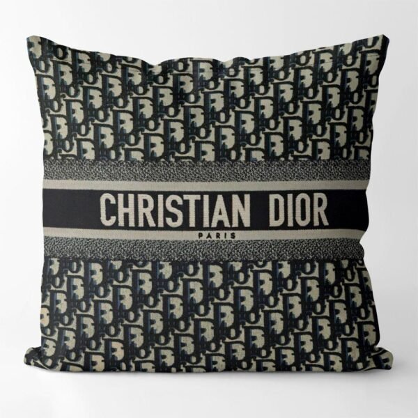 Pillowcases مخدات وكوشنه - Image 2