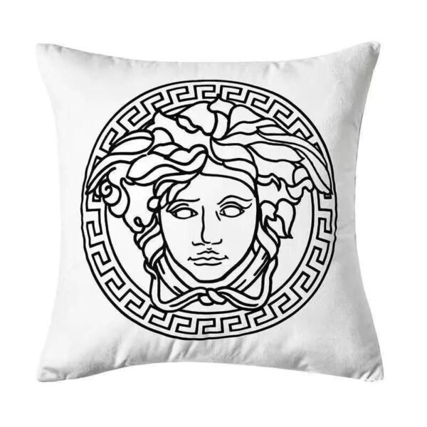 Pillowcases مخدات وكوشنه - Image 3