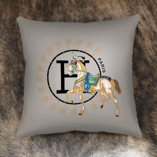 Pillowcases مخدات وكوشنه - Image 2