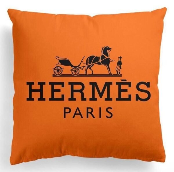 Pillowcases مخدات وكوشنه - Image 2