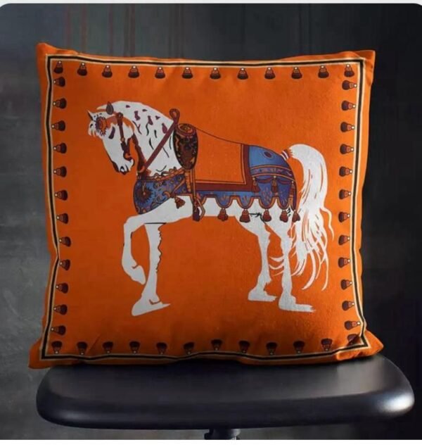 Pillowcases مخدات وكوشنه - Image 2