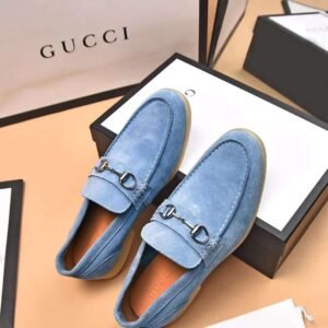 Sneakers سنيكرز