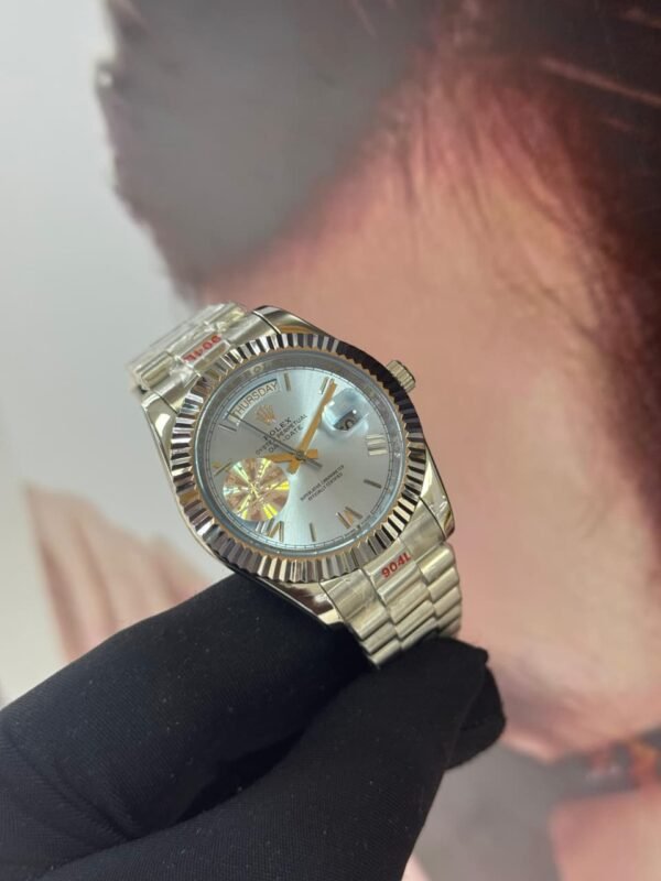 Watches ساعات - Image 4