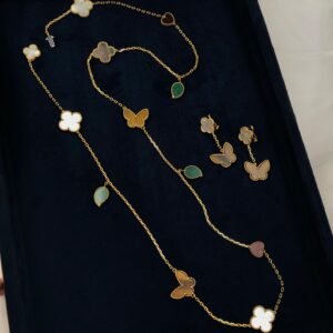 Accessories اكسسوارت
