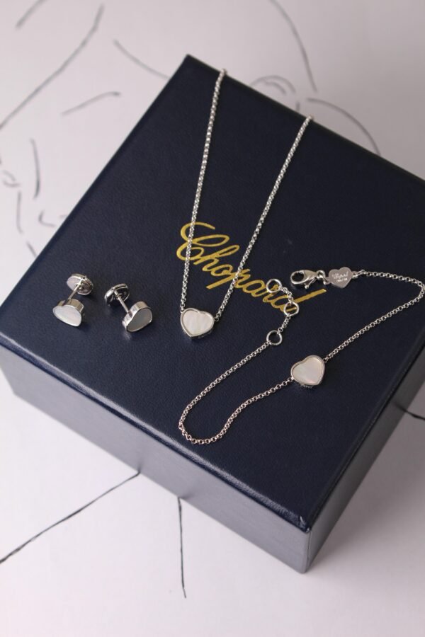 Accessories اكسسوارت - Image 4