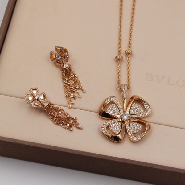 Accessories اكسسوارت - Image 4