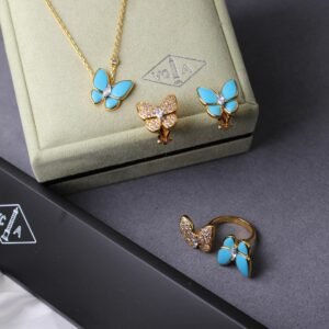 Accessories اكسسوارت
