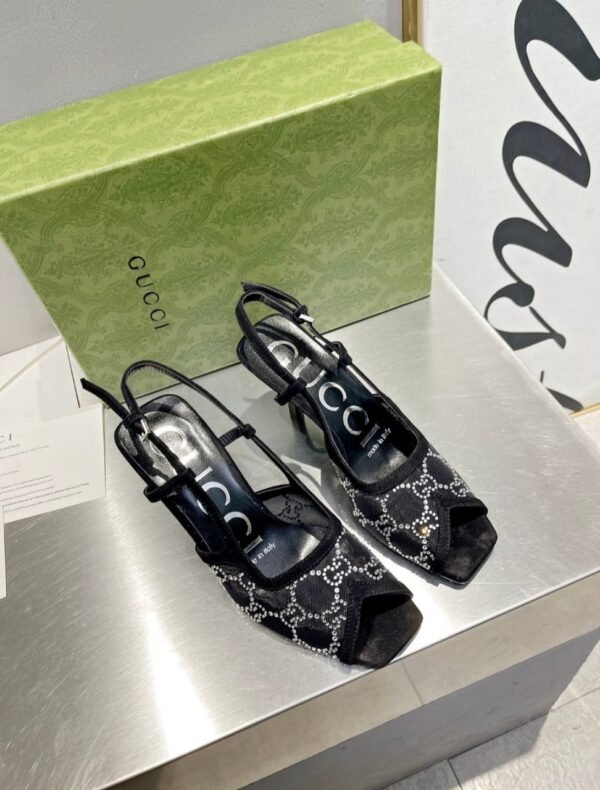 Slippers سليبر - Image 5