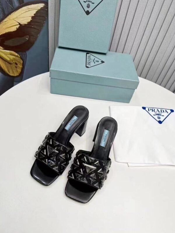 Slippers سليبر - Image 2