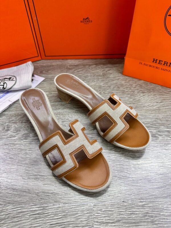 Slippers سليبر - Image 8