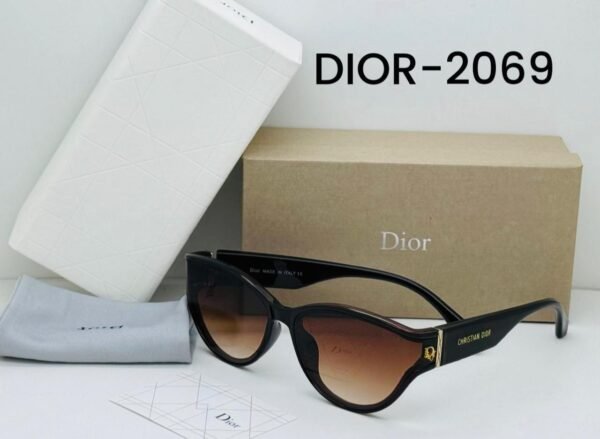 Sunglasses نظارات شمسيه
