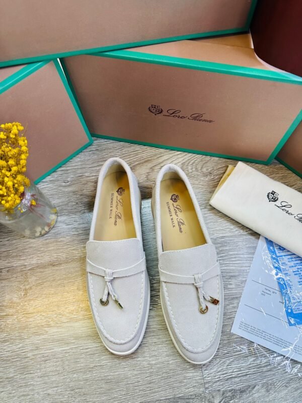 Sneakers سنيكرز - Image 3