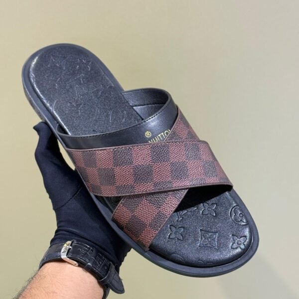 Men Slippers سليبر رجالي - Image 2