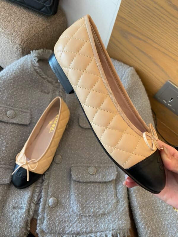 Slippers سليبر