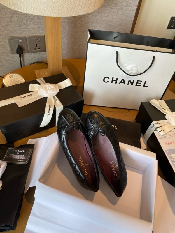 Slippers سليبر - Image 4