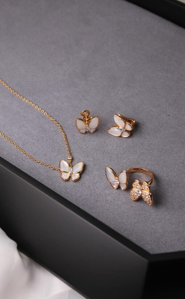 Accessories اكسسوارت - Image 6