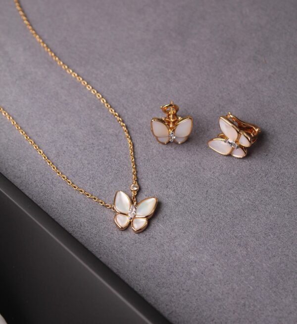 Accessories اكسسوارت - Image 7