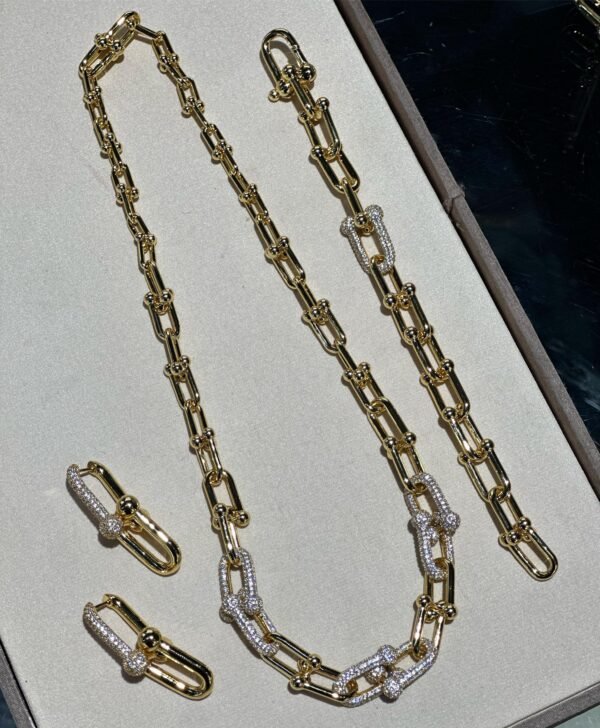 Accessories اكسسوارت - Image 2