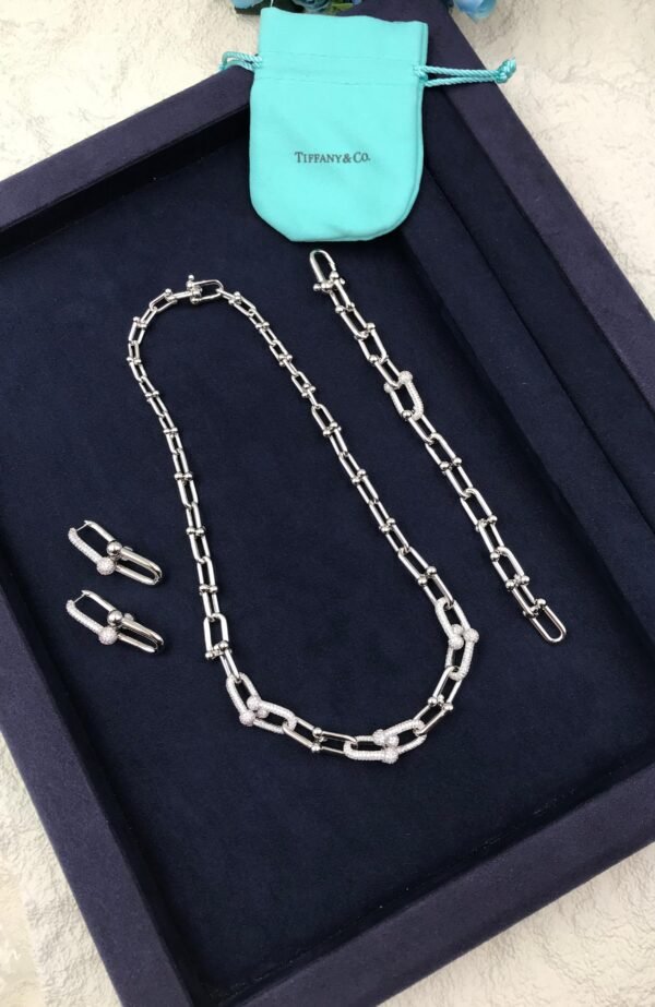 Accessories اكسسوارت - Image 3