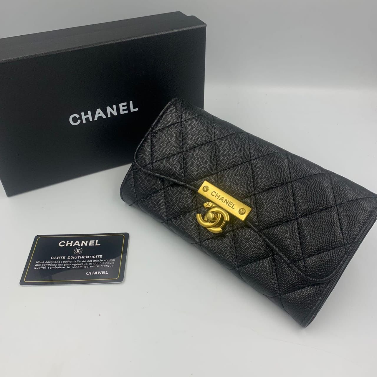 Wallets بوك - Image 3