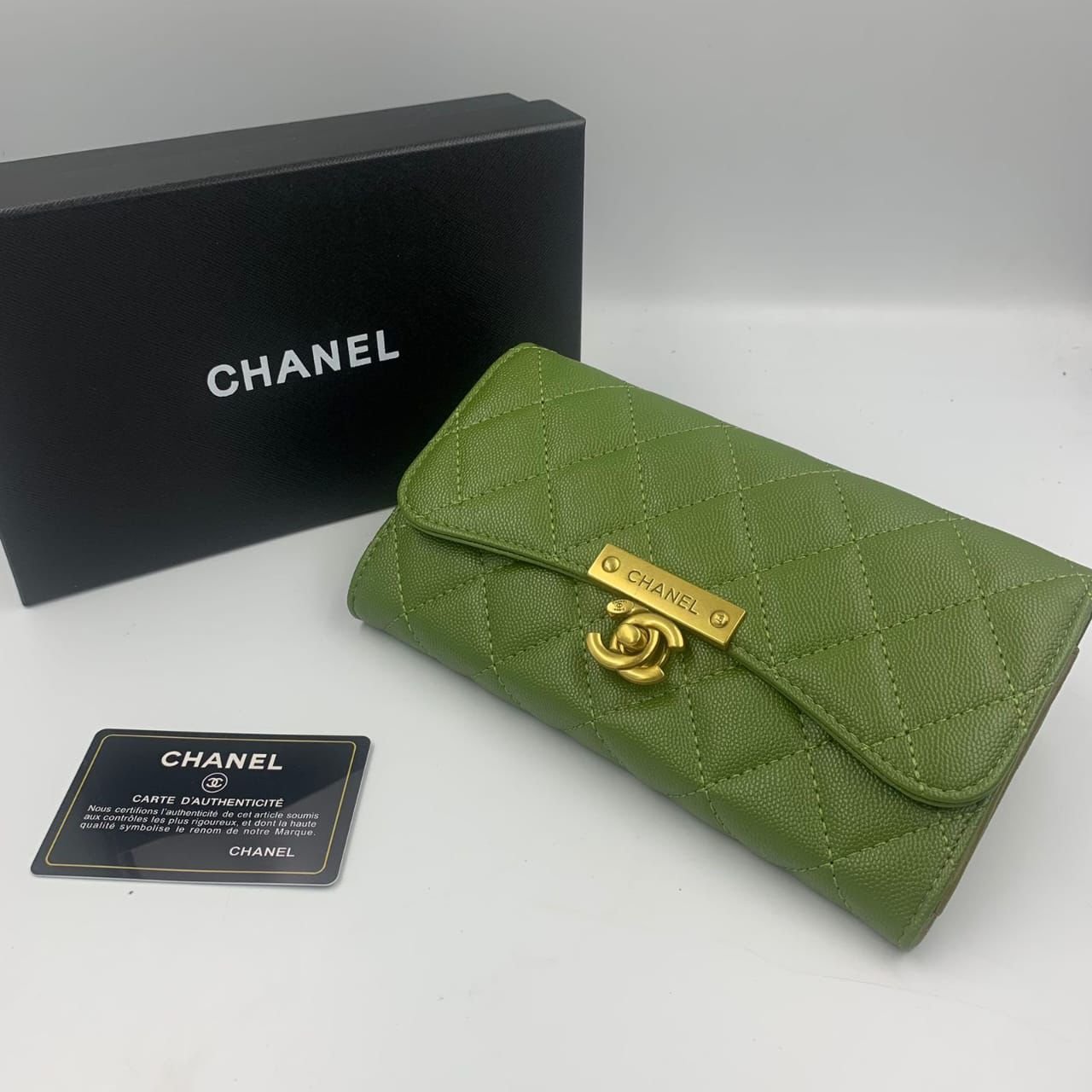 Wallets بوك - Image 4